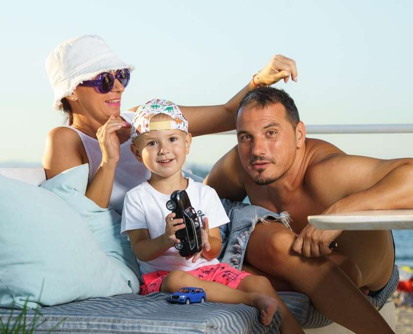 Reuniting 482 visa holders with their family