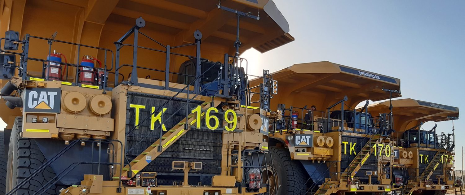 Cat 793F trucks in Queensland Australia - International Recruitment Caterpillar Dealer trained field service technicians - Skilled Migration Group Limited