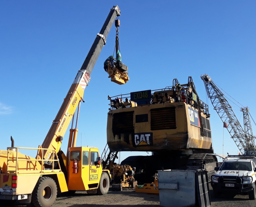 Caterpillar 6040 Hydraulic Mining Shovel - Recruiting overseas Caterpillar trained Field Service Technicians